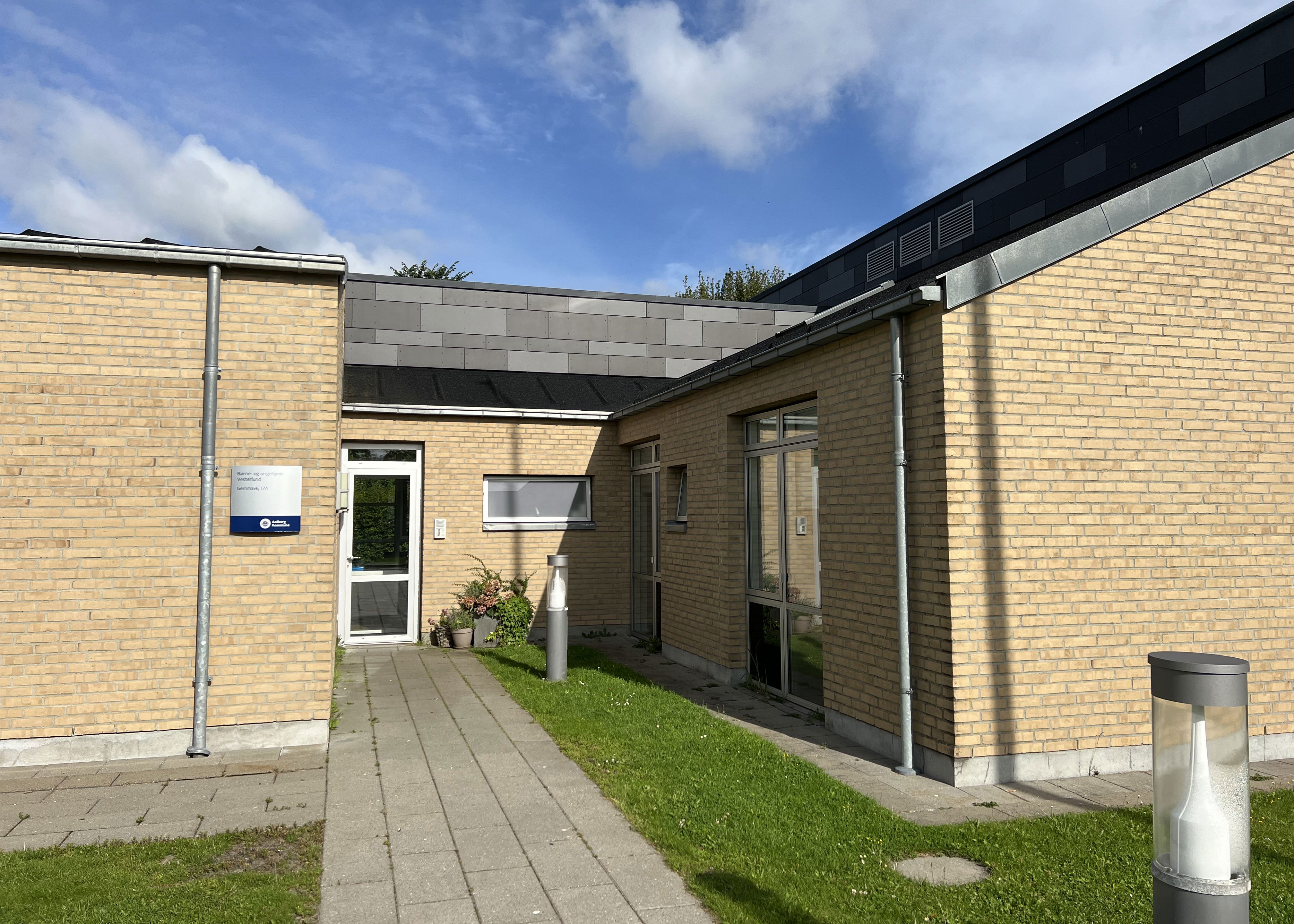 Bygningen Vesterlund udendørs